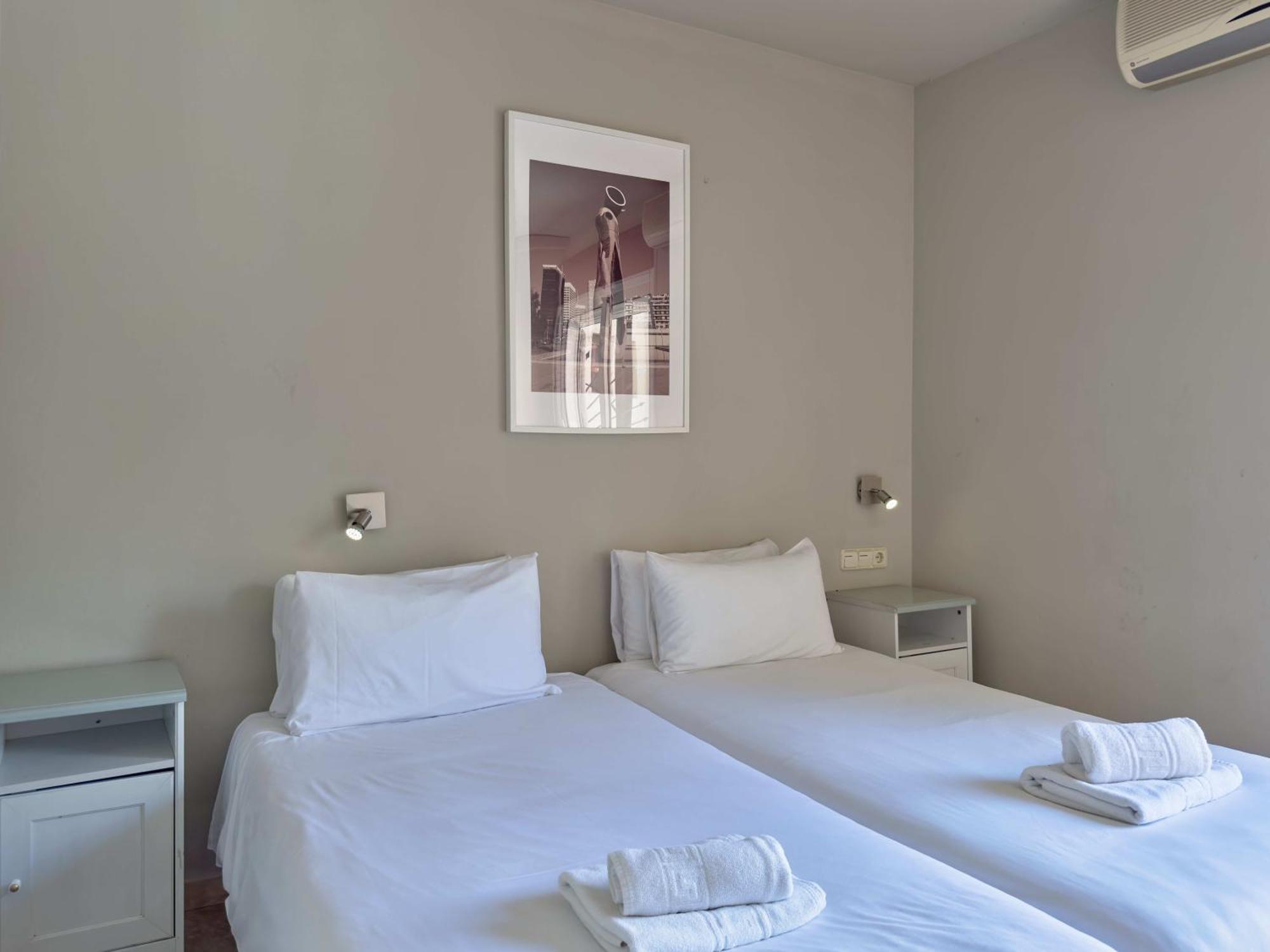 Stay U-Nique Apartments Torre Damians Barcelona Exterior photo